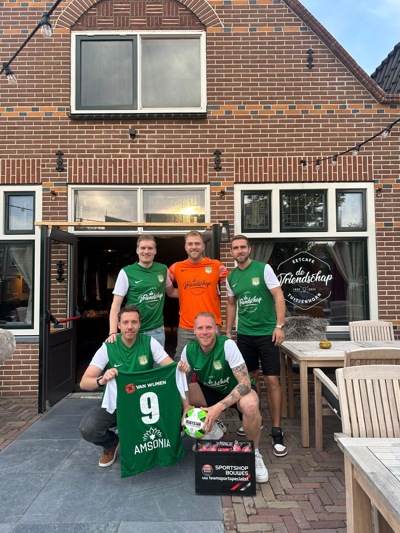 Het bestuur met v.l.n.r.: Stan Groenland, Joost Meendering, Rens Klijbroek, Kick Glas, Nick Borst.